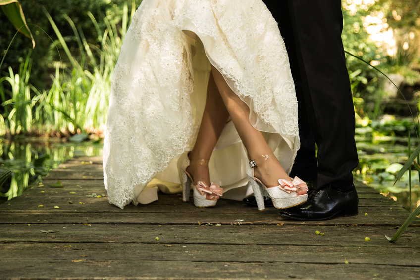 choosing wedding shoes