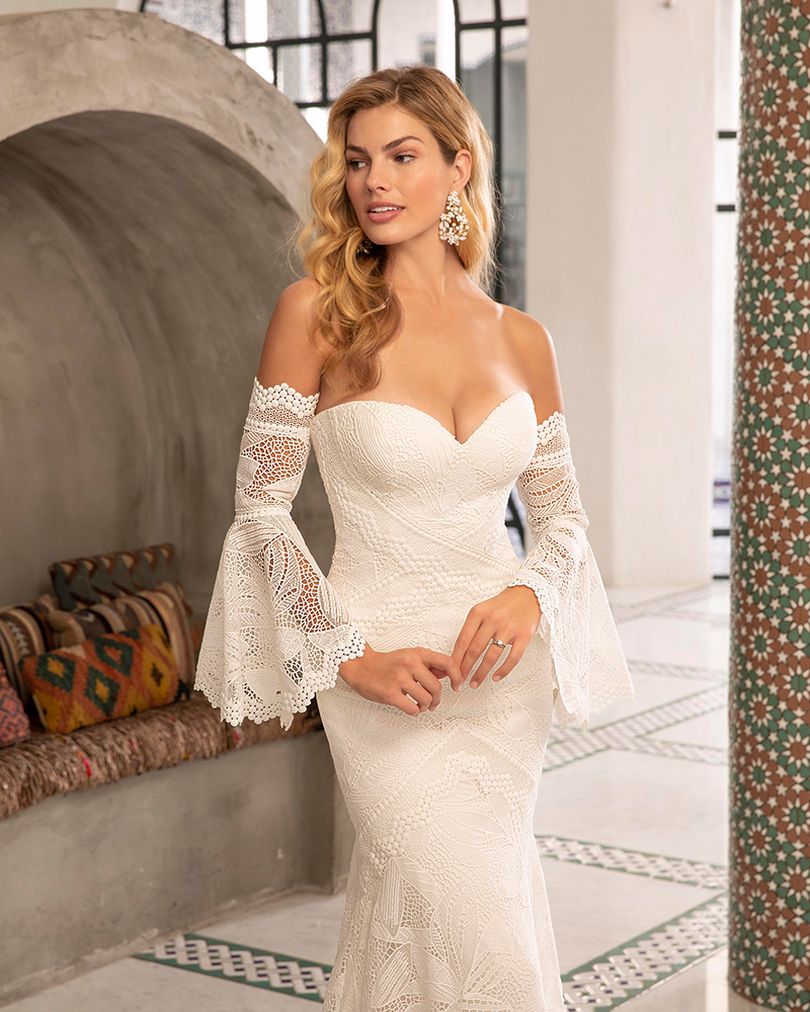 Beloved and Casablanca lace wedding dresses with detachable Bell shaped bridal sleeves