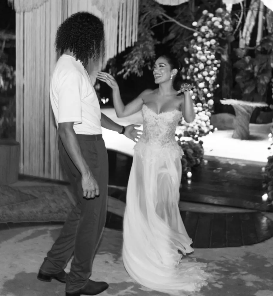 Wedding Inspiration Vanessa Hudgens & Cole Tucker(02)