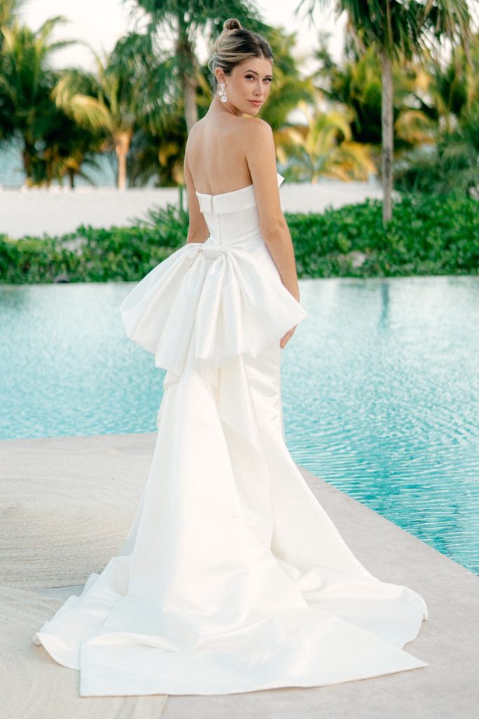 2024 wedding dress trends, dresses with bows