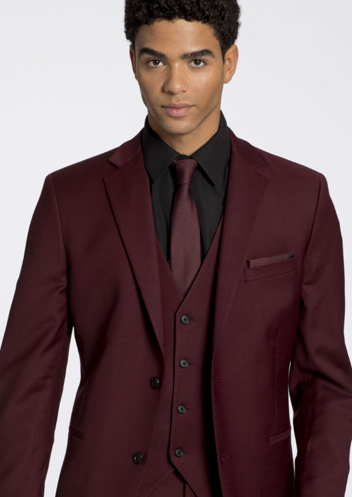 Cranberry jacket, black dress shirt, cranberry satin long tie and pocket square, men's fall wedding attire