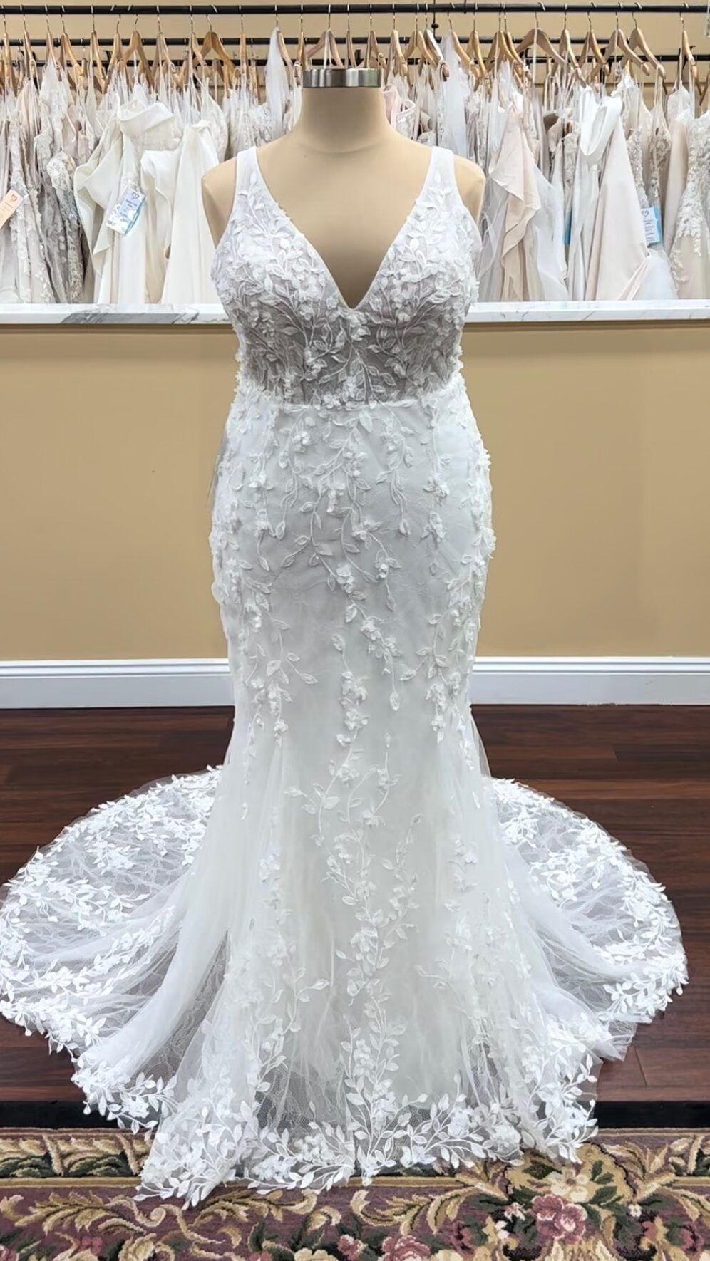 Chantilly Lace Wedding Dresses - D3881 Designer: Essense of Australia ...