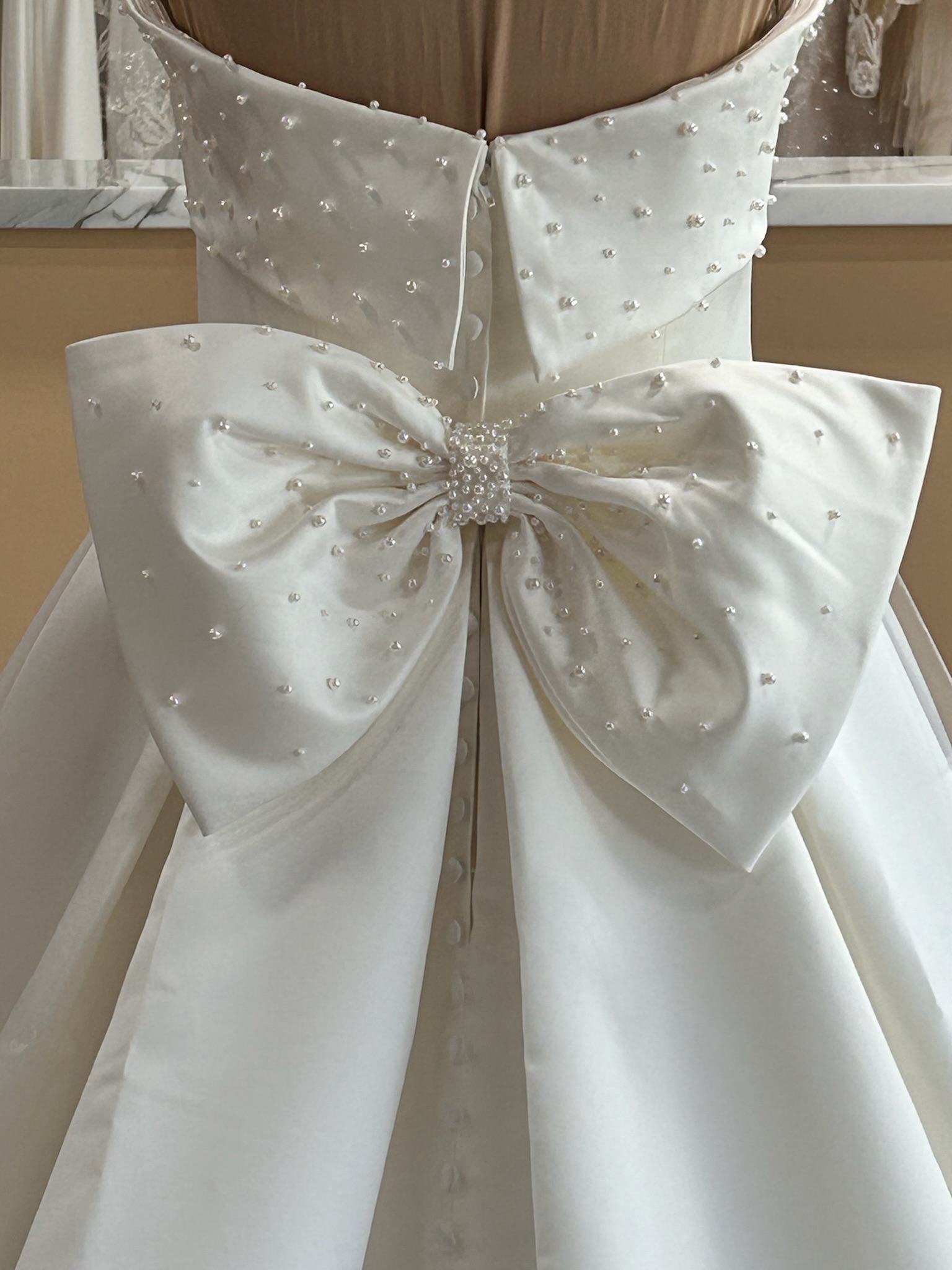 Elegance & Simplicity: Stella York 7757 Wedding Dress - Darianna Bridal &  Tuxedo PA | Wedding Dresses | Tuxedo Rental Shop in Warrington PA | Wedding  Dress Shops Near Me
