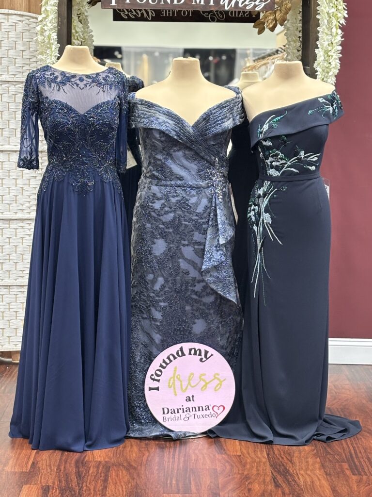 Mother of the Bride & Groom Dress Questions - can the MOB and MOG wear navy