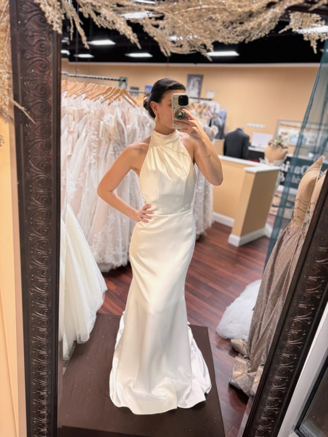 Find Stylish Halter Wedding Dresses Near Me – Best Styles This Season
